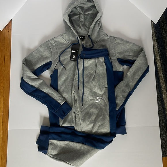 Mens Nike Jumpsuit - Picture 3 of 4